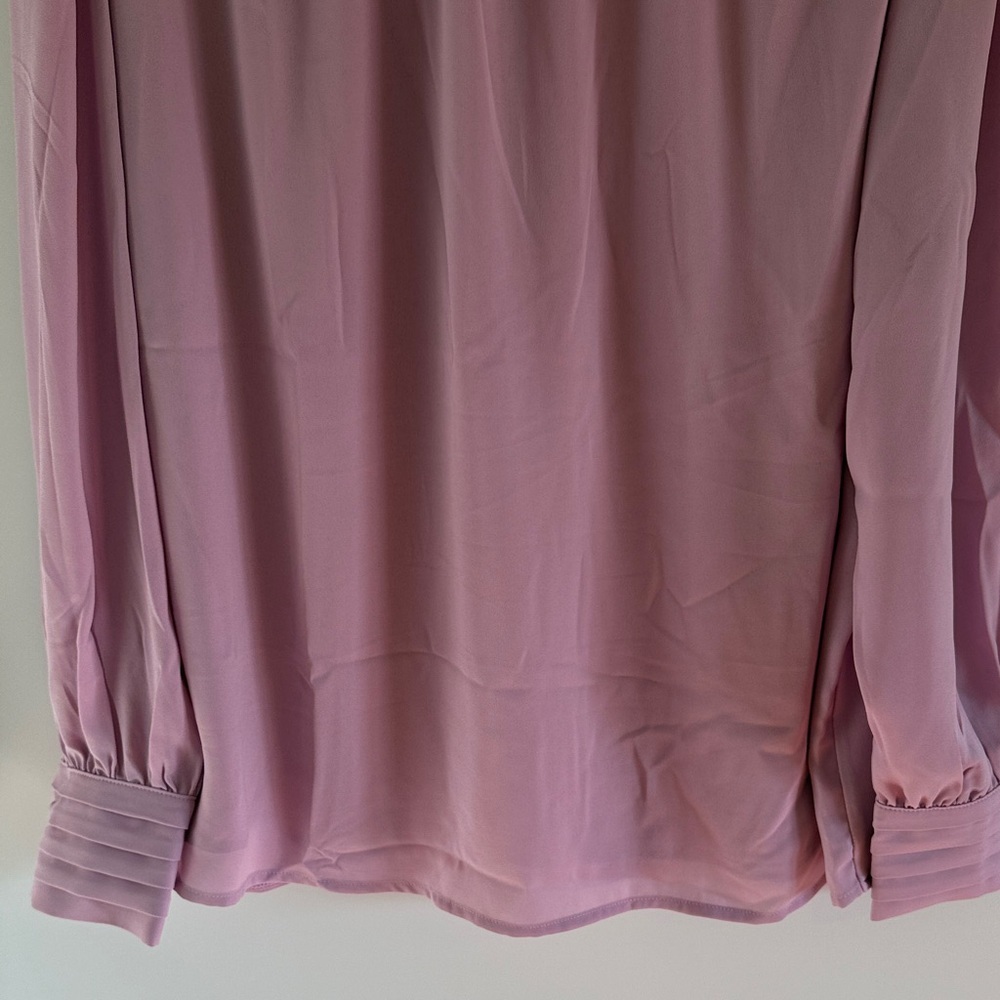 NWT Ann Taylor Shirred Neck Pink/Lavendar Blouse Size medium - Picture 5 of 11